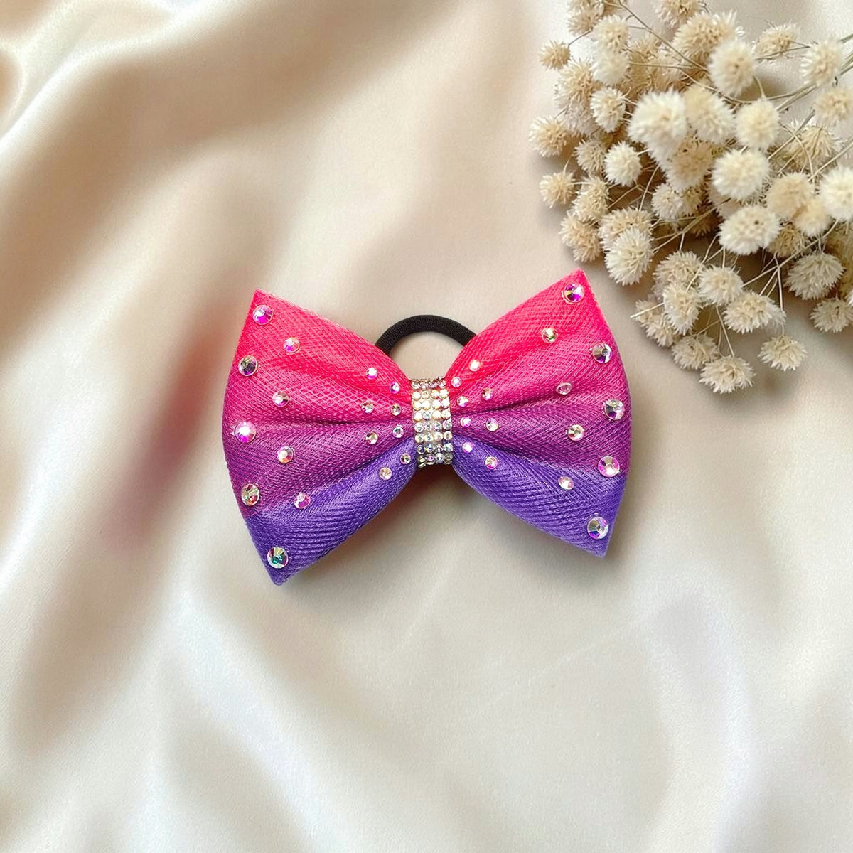 Gardenia Meadow Bow to match Darcy Sweet Escape